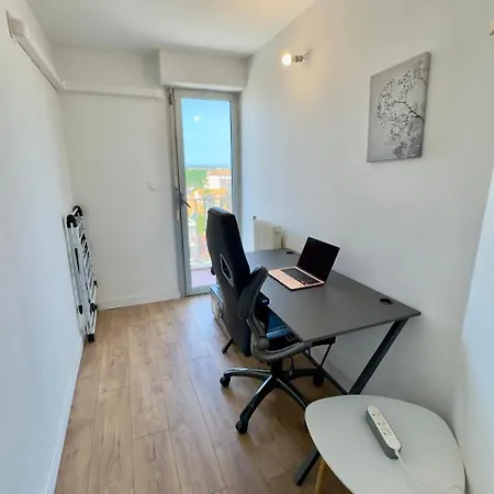 Reve Bleu Azur - Parking - Climatisation - Bureau - Traversant - Wifi -sudsejourconciergerie Daire Canet-en-Roussillon